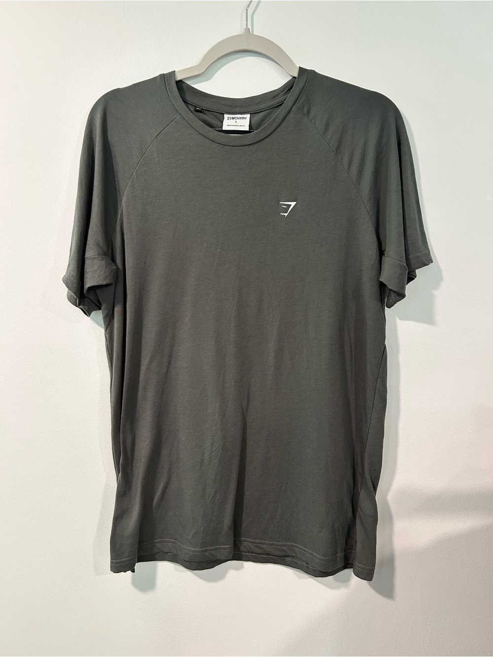 Gymshark Men’s Tee Gray Size Large